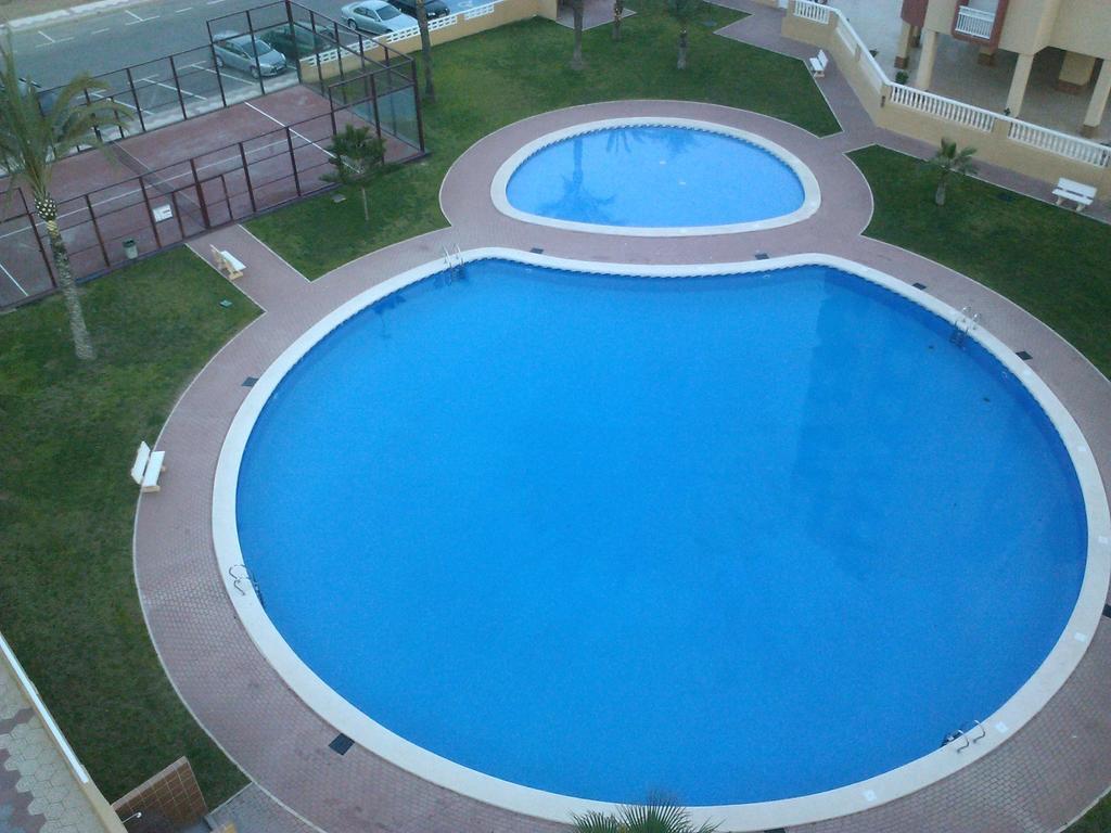 Apartamentos Turisticos Puerto Tomas Maestre La Manga del Mar Menor Kamer foto
